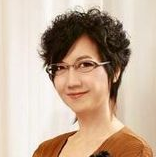 李昀